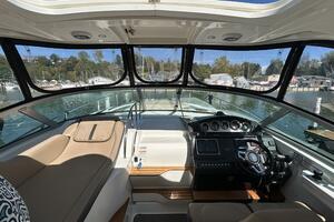 35ft Sea Ray Yacht For Sale