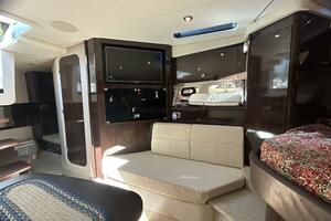35ft Sea Ray Yacht For Sale