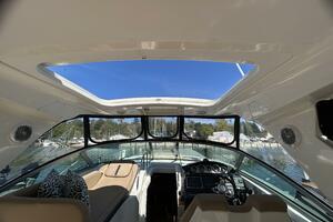35ft Sea Ray Yacht For Sale