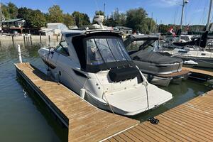 35ft Sea Ray Yacht For Sale