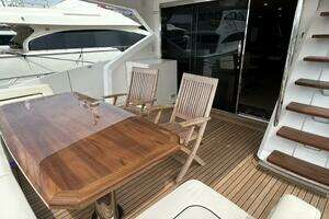 2019 Viking Motor Yacht thumbnail 3