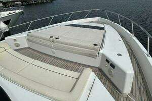 2019 Viking Motor Yacht thumbnail 7