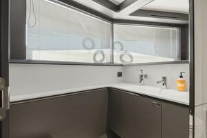 Princess Y95 JUST  PERFECT - Bow Stateroom Ensuite Head