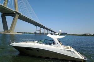 100MILL 35ft Sea Ray Yacht For Sale