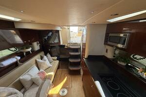 100MILL 35ft Sea Ray Yacht For Sale