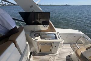 100MILL 35ft Sea Ray Yacht For Sale
