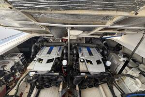 100MILL 35ft Sea Ray Yacht For Sale