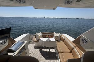 100MILL 35ft Sea Ray Yacht For Sale