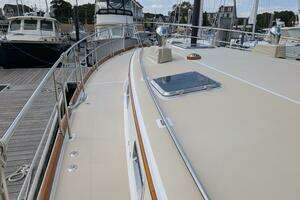 2006 Grand Banks thumbnail 67