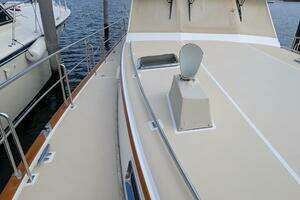 2006 Grand Banks thumbnail 73