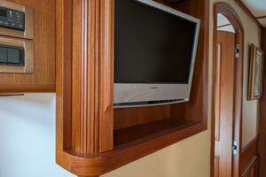 2006 Grand Banks thumbnail 55
