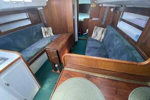 Morning Dove 35ft Hughes Columbia Yacht For Sale