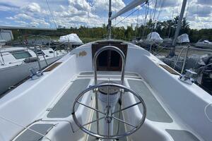 Morning Dove 35ft Hughes Columbia Yacht For Sale