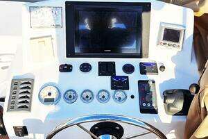 2010 Eastern Casco Bay 35 Flybridge thumbnail 27