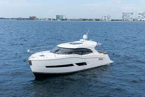 All Good 2015 Carver C-43 Coupe Yacht For Sale in Boca Raton FL