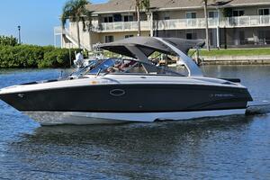 27ft Regal Yacht For Sale