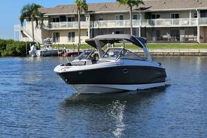 27ft Regal Yacht For Sale
