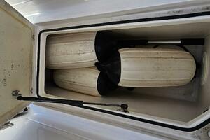 27ft Regal Yacht For Sale