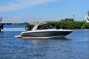27ft Regal Yacht For Sale