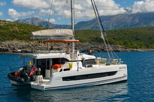 MAELSTROM Worth Avenue Yachts
