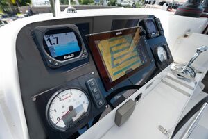 2017-lagoon-42-sail-9886474-20250729063019453-1.jpg