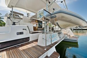 2017-lagoon-42-sail-9886474-20250729062914167-1.jpg