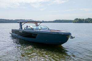 UNPLUGGED 2023 Aviara AV40 Yacht For Sale in Gilbertsville KY