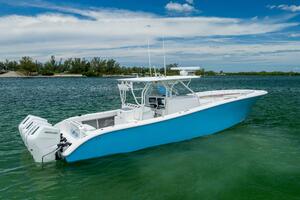 42FT (12.8M) YELLOWFIN