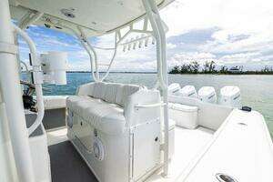 2009 Yellowfin thumbnail 39
