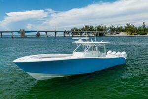 42FT (12.8M) YELLOWFIN