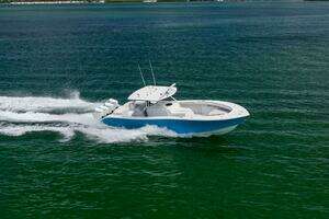 2009 Yellowfin thumbnail 16