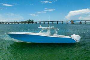 2009 Yellowfin thumbnail 7