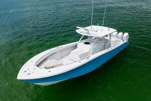 42FT (12.8M) YELLOWFIN