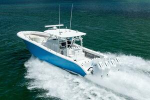 42FT (12.8M) YELLOWFIN