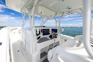 42FT (12.8M) YELLOWFIN