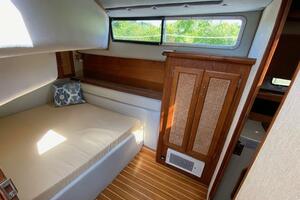 38ft Bayliner Yacht For Sale