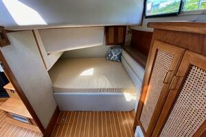 38ft Bayliner Yacht For Sale