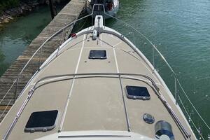 38ft Bayliner Yacht For Sale