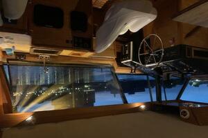 38ft Bayliner Yacht For Sale