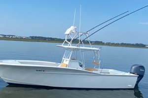 28ft Irving Forbes Yacht For Sale