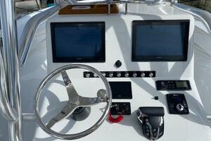 28ft Irving Forbes Yacht For Sale