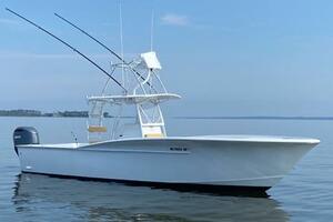 28ft Irving Forbes Yacht For Sale