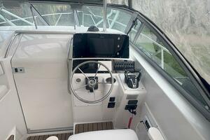 28ft Boston Whaler Yacht For Sale