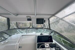 28ft Boston Whaler Yacht For Sale