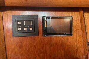 2002 Jeanneau 45.2 thumbnail 11
