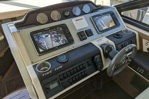 51ft Sea Ray Yacht For Sale