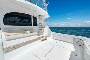 2025 Viking 58 Convertible thumbnail 40