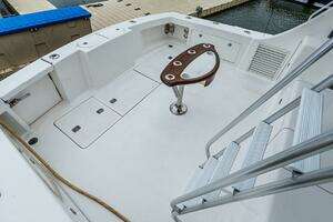 2003 Egg Harbor 42 Convertible thumbnail 10