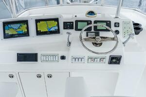 Peeling Drag 42ft Egg Harbor Yacht For Sale