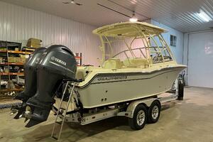 25ft Grady White Yacht For Sale